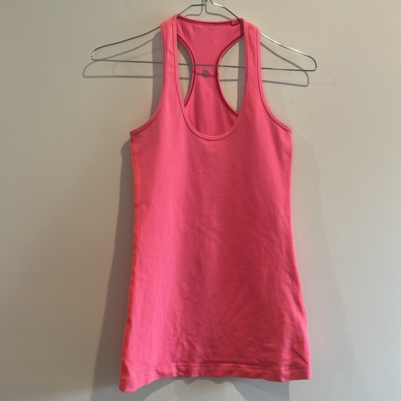 Lululemon‎ Cool Racerback - Picture 4 of 8